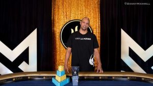 Phil Ivey vince il Triton Poker HKD$250.000 Short Deck a Budva: distrugge in heads-up Dan Cates