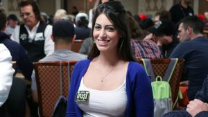 Come passare dal No Limit Hold'em al Pot Limit Omaha: i dieci consigli di Vivian Saliba