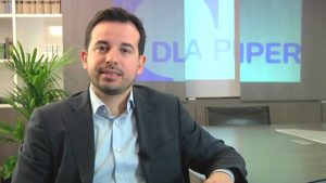Giulio Coraggio (legale DLA Piper): "AgCom riconosce che la legge non è conforme e potrebbe non applicarla. Serve un intervento correttivo"