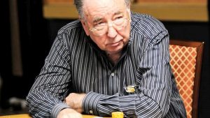 La storia di Bob Bright: dalla finanza al Blackjack (contando le carte)... al poker