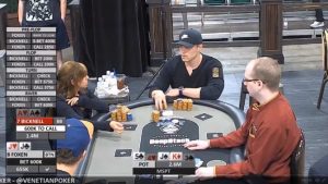 Due fidanzati a 3 left e un fold con A-A: la strana mano tra Kristen Bicknell e Alex Foxen