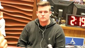 Jeff Trudeau, l'eroe del Main Event WSOP: a 79 left herocalla una overbet/all-in con A-high!