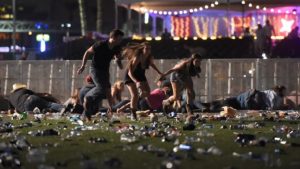 Per la strage di Las Vegas, MGM prevede $ 800 milioni per le vittime ma pagheranno le assicurazioni