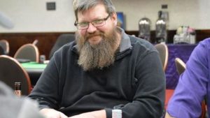 Tragedia nel mondo del poker: muore noto regular durante un torneo a Tulsa