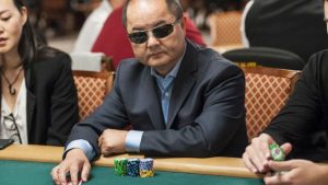 Jerry Yang: dal campo profughi al braccialetto WSOP. Il presente tra missioni in Asia e ristoranti