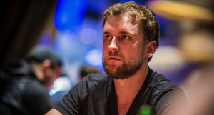 WSOPE Main Event: segui la diretta streaming del final table con Ryan Riess che tenta la storica impresa