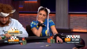 Kelly Minkin e quella passione per 7-2: riprova il bluff ma stavolta hitta e vince un monster pot!