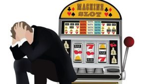 Istituto S. Sanità: "85% giocatori problematici da slot e vlt". Divieto pubblicità inutile (solo 19%). Perché colpire il poker online?