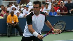 Scommesse truccate: radiazione e mega multa per Daniele Bracciali, 10 anni a Starace
