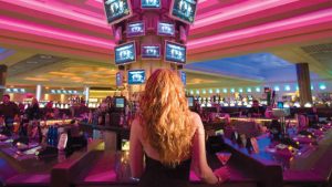 Un massaggio da $60.000: giocatore truffato al casinò da sedicente masseuse