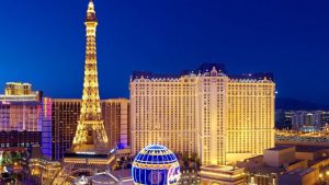 Va a Las Vegas in vacanza e vince 1 milione a blackjack al Paris Casinò dopo 3 ore!