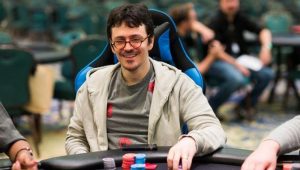 Isaac Haxton Re del Bowl: a Las Vegas l'americano domina e sbanca