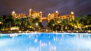 L'uragano Dorian risparmia l'Atlantis Resort alle Bahamas: PCA salvo, ma la situazione degli altri casinò è critica