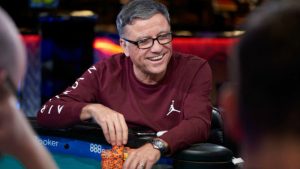 Eli Elezra, dalle umili origini al poker high stakes: "Ho fatto i soldi... pescando in Alaska!"