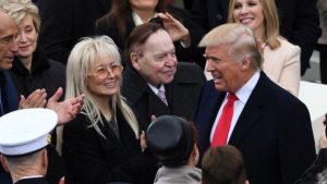 Sheldon Adelson finanzia Trump per il Russia Gate: donati $500.000 e per l'online sono dolori
