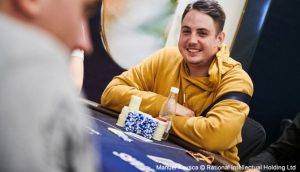 EPT SOCHI LIVE: tra neve, storia, sci e divertimento parte la prima tappa EPT. Solito dominio di Houzvicek nel National