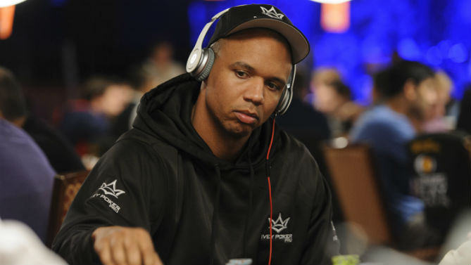 6+ Hold'em Phil Ivey