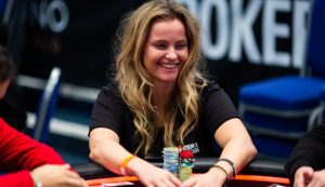 Mondo Poker: High Stakes Poker torna dopo 9 anni, Fatima De Melo lascia PS e Adams shippa SHR Bowl