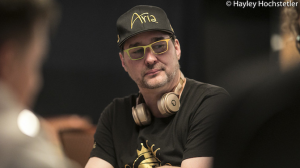 WSOP Ev. #89: Hellmuth trova contro gli assi due volte, inveisce e poi chiude sesto