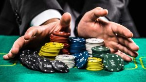 Poker No Panic! Ogni decisione va presa strada per strada, evitate gli All In... di pancia