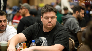 Alle WSOPE Shaun Deeb mette 28x a fine giornata... "domani si gioca il torneo di Omaha?"