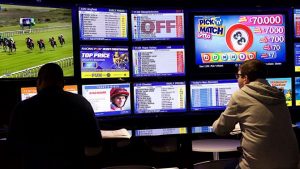 Clamoroso! I bookmakers inglesi chiudono migliaia di agenzie: quale futuro per le scommesse terrestri?