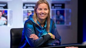 Dalla guerra al terrorismo al braccialetto WSOP: la seconda vita di Jessica Dawley