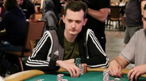Arriva settimo al Main Event WSOP, ma non può ritirare il premio: ecco perché