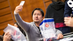 EPT Praga 2019 €10k: Toma scatta (un selfie) verso il Day 2, occhio a Kitai e Grospellier