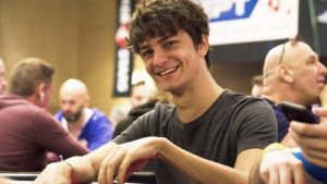 Enrico Camosci: "sono favorevole alla compravendita di quote gestite dalle poker rooms online"