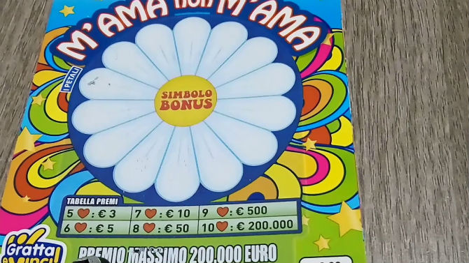 Gratta e Vinci M'ama non m'ama