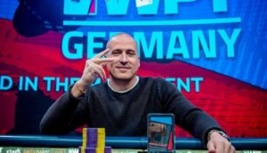 Poker Live Daily: Zanasi shippa WPT High Roller, Andy Black profeta in Patria e a Sochi sale l'attesa