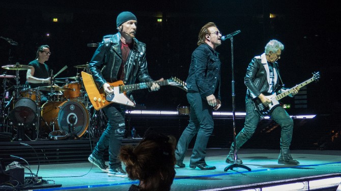 Multipla novelty bet U2