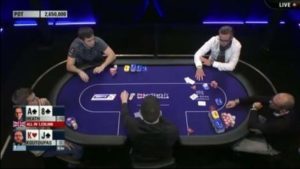 A cosa è più o meno importante prestare attenzione al tavolo da poker