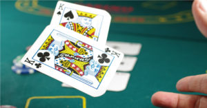 Strategia tornei di poker: 3 miti ai quali troppi giocatori credono ancora