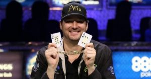 WPT Poker Legend: Hellmuth foldò da meglio e si infuriò, ma la frase fu da oscar
