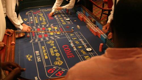 I dadi: la guida ad uno dei giochi da casinò più iconici