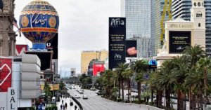 Casinò News: la guerra delle sale di Las Vegas contro le assicurazioni, nuovi giochi in Italia. Votato l'hotel più bello di SinCity
