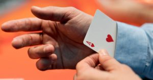 La grind house della discordia: accuse ad un noto player sull'uso dei solver live negli high stakes