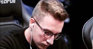 Galactic Series: ancora una vittoria per Gabriele "KingMAvE911" Re. Bene Easyraise86