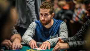 Jonathan Duhamel vs Matt Affleck, la mano più brutale e decisiva nella storia delle WSOP: voi che avreste fatto?