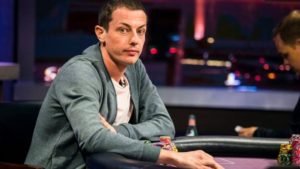 Tutti i bluff più spettacolari di Tom Dwan [ Video ]