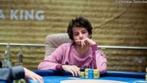 Camosci super-chipleader al Final Table del Million$ online, terzo Nicolò Molinelli