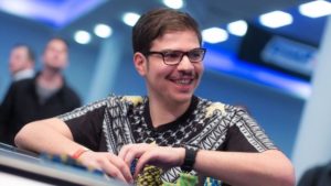 Assoweek: l'incredibile fold di Kanit e il mega bluff di Trickett. Las Vegas, il post covid è da record