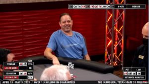 Pazzesco al Lone Star Poker Series: giocatore predice tutte le carte del board!