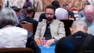 Poker Live: Negreanu eliminato da scala colore a Las Vegas, Cammarata super al King's