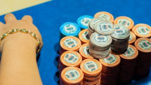 Come giocare la fase pre-bolla nei tornei di poker [ 2 ]