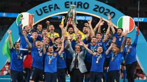 Scommesse: punta sull'Italia ad Euro e "vince" 3.600$ ma ha solo il 10% di probabilità di incassare