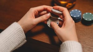 Strategia poker: Non hai settato? Non gettare subito la tua pocket pair!