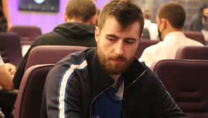 Poker Live: Malinowski vs Adams che duello al SHRBE, Di Persio leader nel Mixed WSOPC
